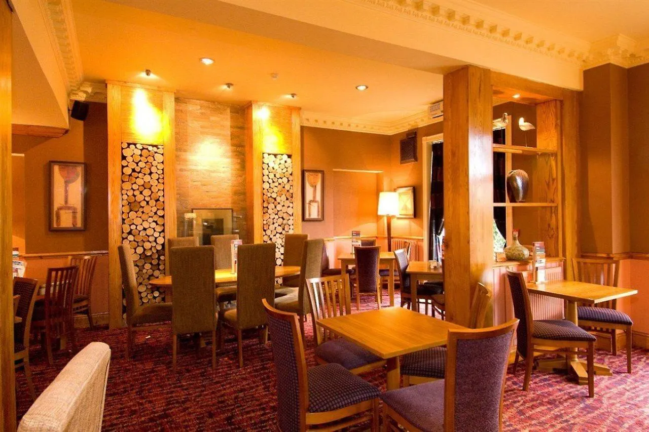 Premier Inn Liverpool Hotel