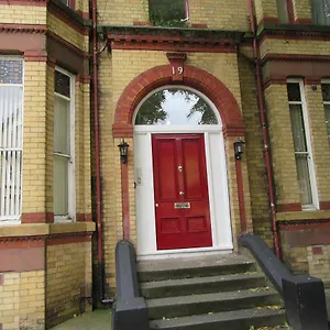 No 3 At Ivanhoe - 1 Bed Near Sefton Park And Lark Lane Liverpool